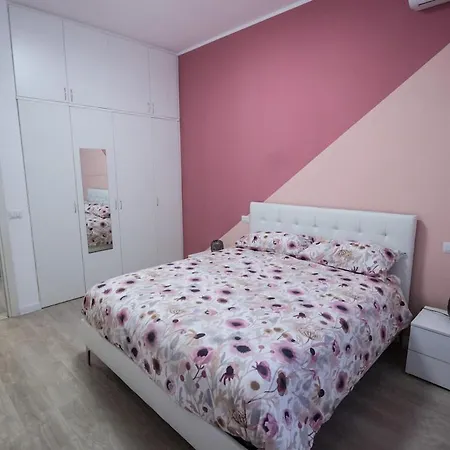 Apartman Tiburhome - In *